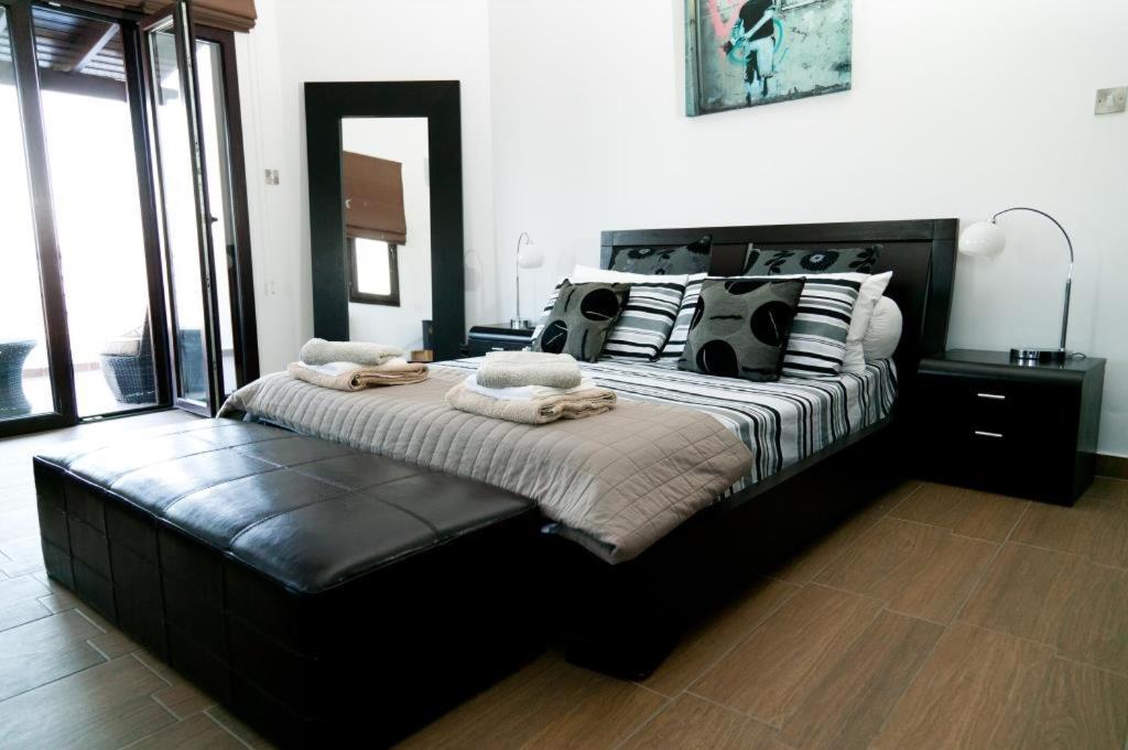 Villa Arcadia, Kallepia Paphos Extérieur photo